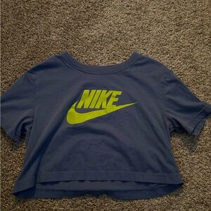 Nike cropped blue workout shirt